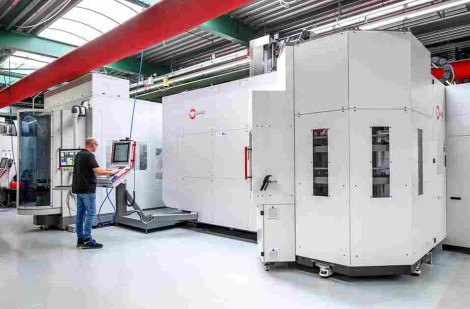 CNC-frezer-Hermle-C52